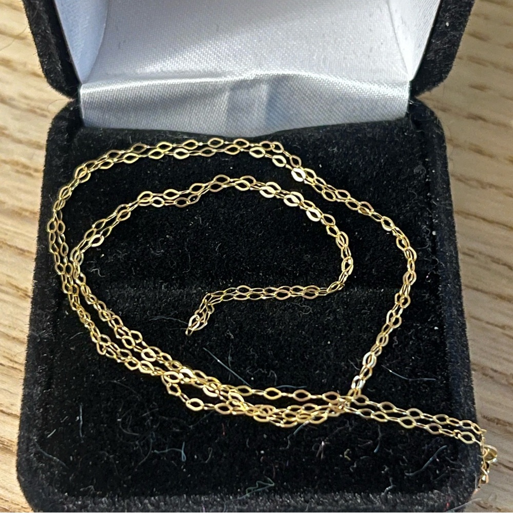 Solid 10k Gold Cable Chain 20” 1.25mm wide links